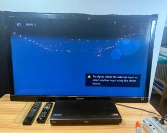 Sony Bravia 46in TV LG BluRay Disc Player