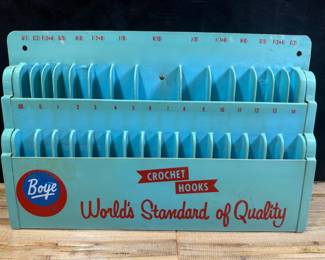 Vintage Boye Crochet Hook Display Case