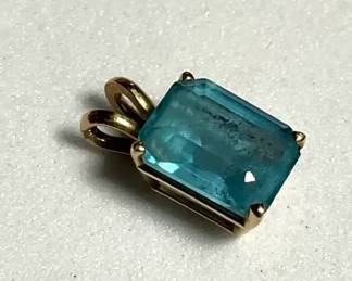 Small Aquamarine Set in 14K