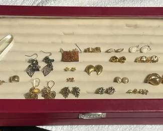 Prestige Ring Box With Earrings