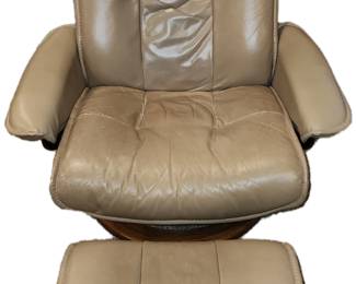 Ekornes Stressless chair and ottoman