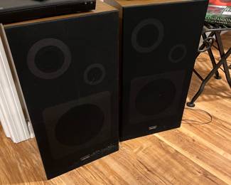Toshiba speakers