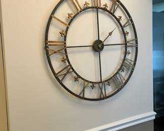 Cukoo clock - one hand!