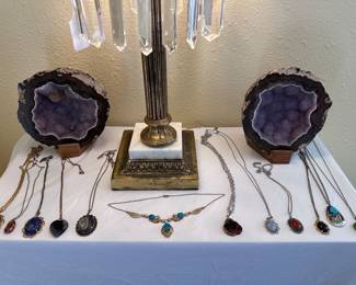 Necklaces made with stones 