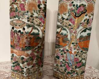 Famille Rose pair of vases