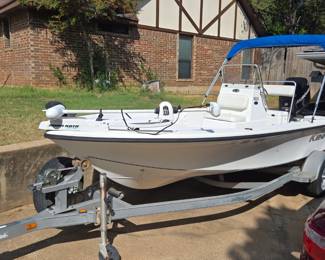 2006 Kenner 1800 18 ft vision center console boat