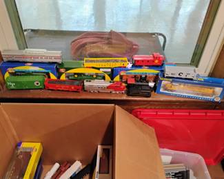 More HO trains
