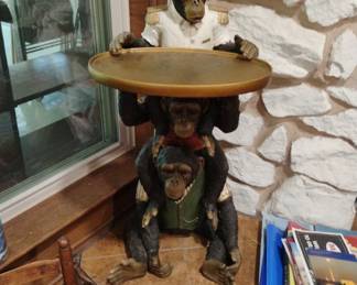 Monkey tray holder
