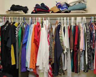 Tons of women's clothes