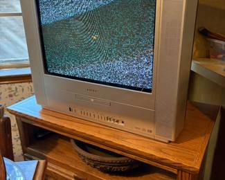 Working Toshiba TV DVD Combo Analog CRT & Remote