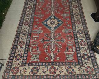 Handmade rug, 4’7”x7’3”