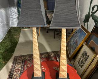 one set of the many lamps available 