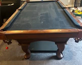 Pool table