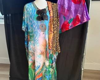 Sunglasses Scarves And Sheer Peacock Casual Gown