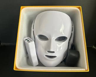 LED Beauty Face Mask Brand New In Package
