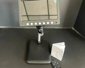 Professional Portable Digital Microscope BRAND NEW