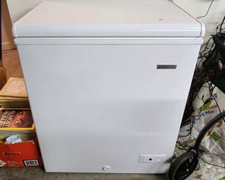 Conservator 5.1 cubic ft - Model VCM5SM BWW