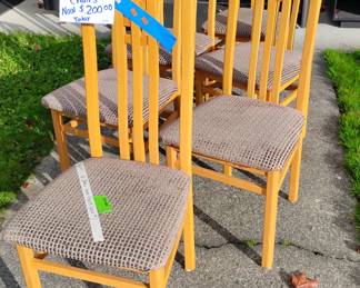 SET OF ITALIAN DINING CHAIRS