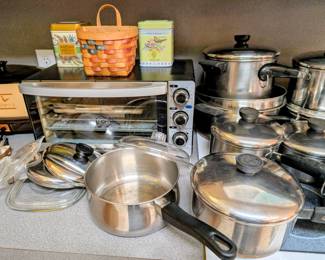 #22 Revere Ware Pan Set - 21pc $105