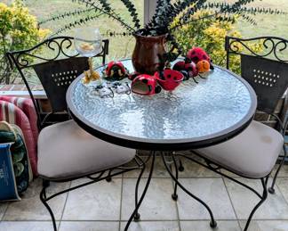 #39 Round Glass Top Bistro Table w/2 Chairs 30"Rx28"H $95