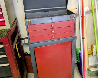 #1 Small Tool Chest $40