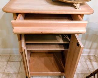 #20 Rolling Island Chopping Block 24"Wx18"Dx34"H $110