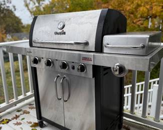 Char-Broil Commercial Series gas grill