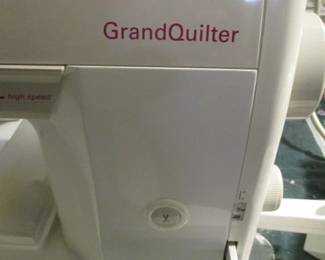 Pfaff Hobby 1200 Grand Quilter Sewing Machine