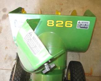 John Deere 826 Snowblower