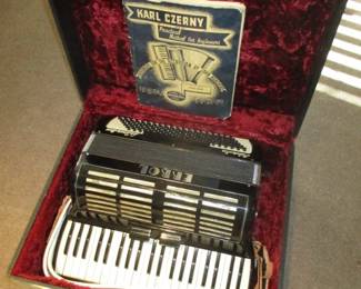 Errol Accordion