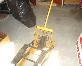 Motorcycle Floor Jack