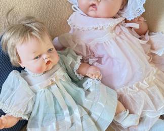 Ideal Toy Co Tiny Thumbalina & Thumbalina!