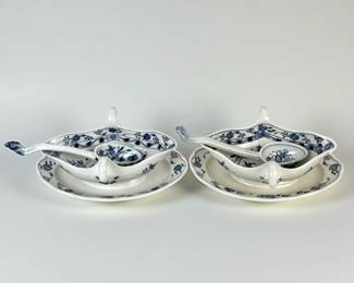 (2) Meissen Blue Onion Sauce Boats with Underplates & Spoons