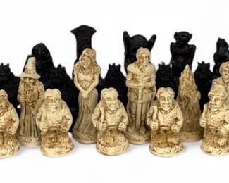 (32pc) Lord of the Rings Chess Set Tolkien Enterprise 1988