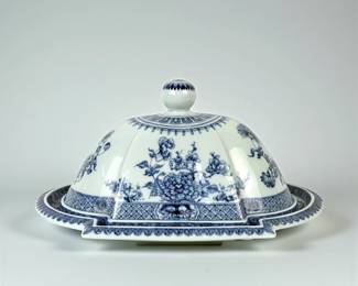 Mottahedeh Imperial Blue Covered Platter