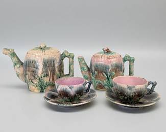 Majolica Etruscan "Shell" Tea & Coffee Set