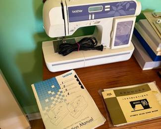 Brother CS100 Computerized Sewing Machine