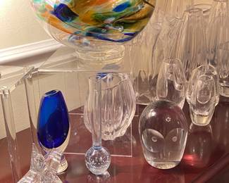 Assorted crystal and murano glassware