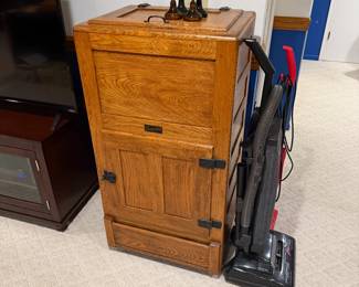 Vintage Ice Box by Lorraine