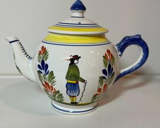 C14 - $250 SET. Includes 2 - 10" Dinner Plates. Cream & Sugar. 2 Coffee/Tea Cups 4" x 2.5". 2 Saucers 6.5". Teapot 9.75" x 7.5" tall.