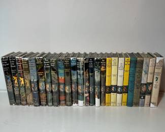 C130 - $200. Set of Vintage Nancy Drew Books. Book Set 1-42. Plus 5 extras. 1930-1965.