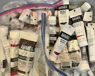 C137 - $200. Acrylic Paint LOT. Liquitex Acrylic Heavy Body Paint. 70 - 2oz new / almost new paints. 32 partials. 10 - 4 oz.