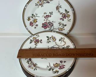 C22 - $250 Set. Wedgwood Bone China England "Swallow" Pattern. 8 - Dinner Plates 10.75". 8 - Salad Plates 8". 8 - Bread Plates 6". 8 - Saucers 5.75".