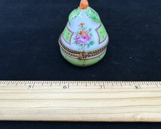 J19 - $50. Pear Shaped Trinket Box - believed to be Limoges. Signed E.T on the bottom