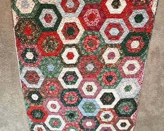 Q20 - $85. Like New Holiday Colors Quilt. Measures 63" x 87.5" (almost twin size)