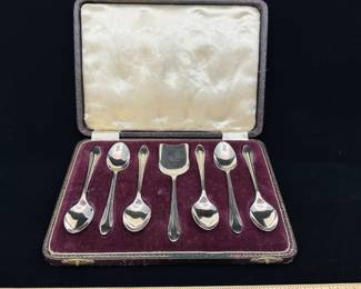 J31 - $25. "County Plate" Teaspoon Set with Sugar Spoon. EPNS.