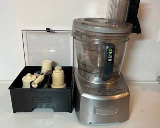 C47 - $125. Cuisinart Elite Collection Food Processor in Stainless Finish. 14 Cup Capacity with a 4.5 cup work bowl. Includes disc holder & attachments.