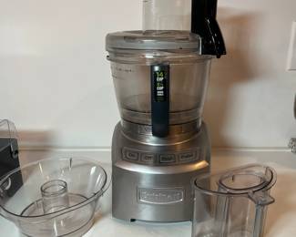 C47 - $125. Cuisinart Elite Collection Food Processor in Stainless Finish. 14 Cup Capacity with a 4.5 cup work bowl. Includes disc holder & attachments.