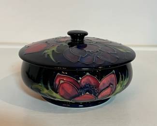 C9 - $125. Moorcroft Pottery, Cobalt Blue, Anemone Lidded Dish. Measures 5" wide x 3" tall.