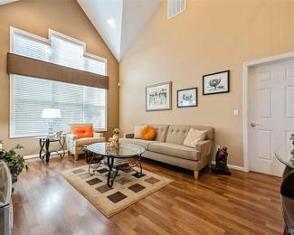 QUALITY CONTEMPORARY MODERN LIVING ROOM FURN.CARPETARTWORK